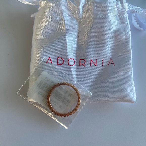 NWT Adornia Swarovski Crystal Accented Eternity Ring - Picture 6 of 7